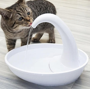 Keep Your Cat Hydrated with the Automatic Swan Pet Water Dispenser
