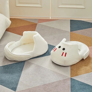 Discover the Ultimate Comfort with the Portable Plush Slipper Cat Bed!